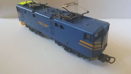 LIMA BLUE TRAIN DUMMY LOCOMOTIVE