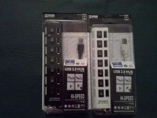 7 Port USB hub in Black or White