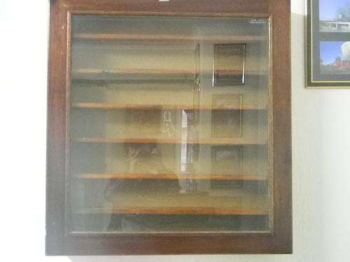 SAR WOODEN WINDOW FRAME WITH GLASS