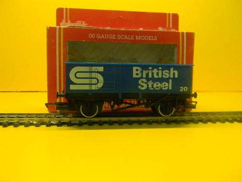 HORNBY BOXED STEEL OPEN WAGON