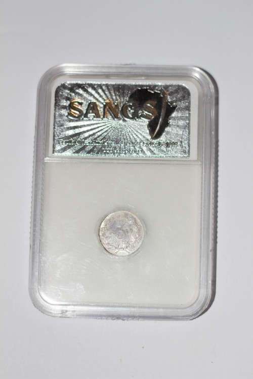 LOT of 5 graded & 1 ungraded ZAR/Union Coins. Total Hearns value: R10000+