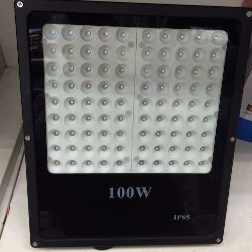 100W LED Floodlight