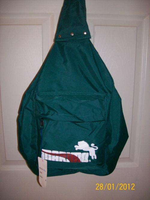NEW Gum dark green bag Marimo(TAILAND)