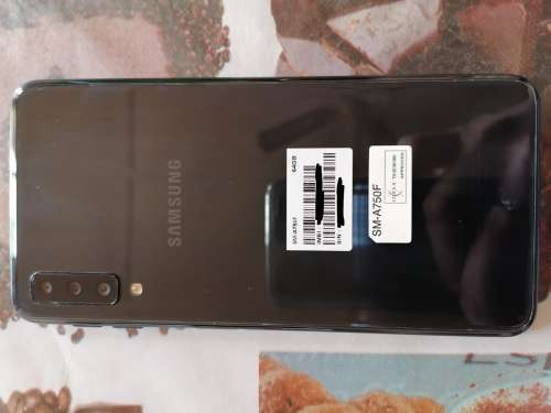 Samsung Galaxy A7 smartphone