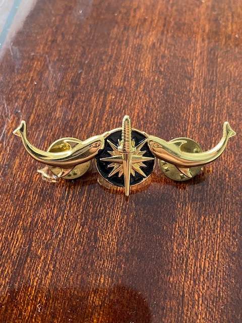 S.A. Navy Submariners Lapel Pin.