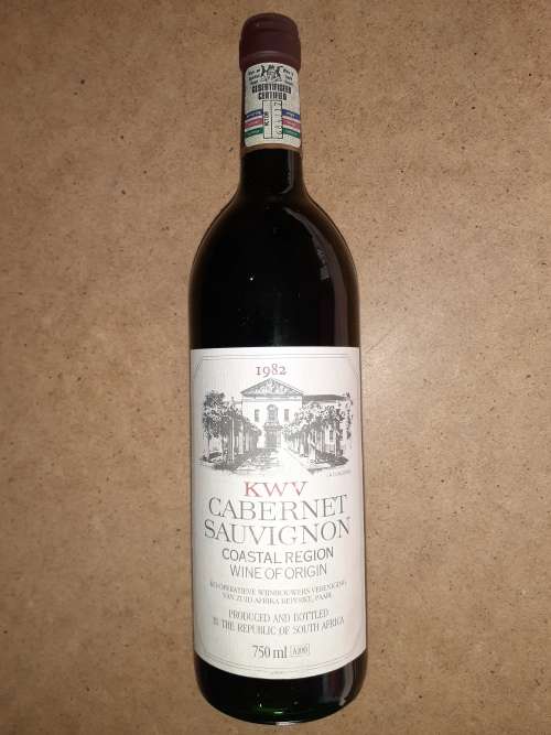Two boxes (24 bottles) collectable wines: KWV Cabernet Sauvignon 1982 and KWV Roodeberg 1981