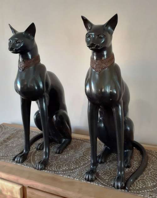 Stunning Pair of Bronze Cat Statues (c.1930) by Artist A. Tiot