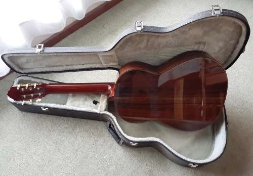 Bargain! Yamaha Grand Concert Classical Guitar GC-10A in Hard Case