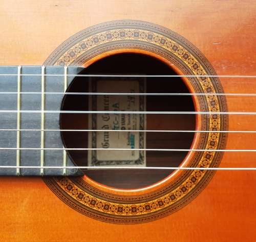 Bargain! Yamaha Grand Concert Classical Guitar GC-10A in Hard Case