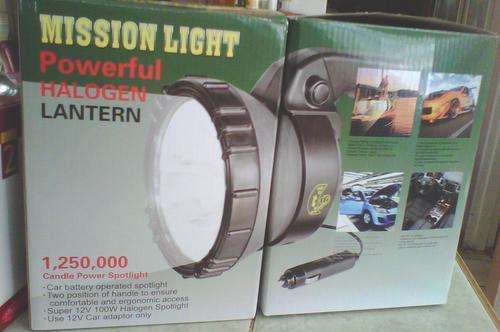 1,250,000 CANDLE POWER QUARTZ HALOGEN VEHICLE SPOTLIGHT - 8932