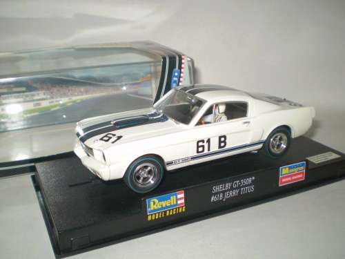 Revell/Monogram 8271 Shelby Mustang GT-350R Boxed.