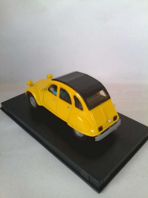 Pink Kar Citroen 2CV Boxed