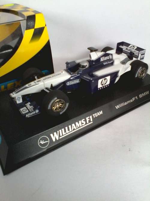 Scalextric C2418 Williams BMW F1 No.6 Mint Boxed
