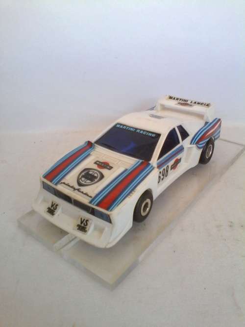 YEAR END STOCK CLEARANCE SALE - Polistil Lancia 037 Martini