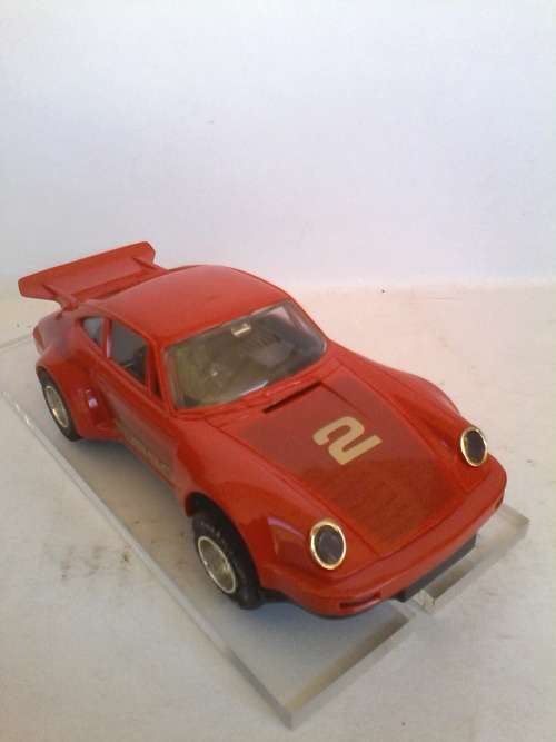 YEAR END STOCK CLEARANCE SALE! - Scalextric Porsche 930 Turbo Red