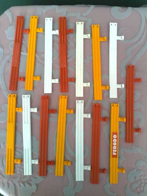 Scalextric Armco Type Fencing or Crash Barriers x 15