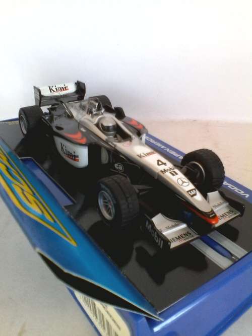 Scalextric C2416 McLaren Mercedes MP4/16 F1 Boxed
