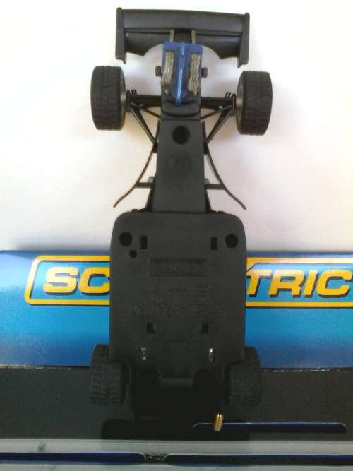 Scalextric C2416 McLaren Mercedes MP4/16 F1 Boxed