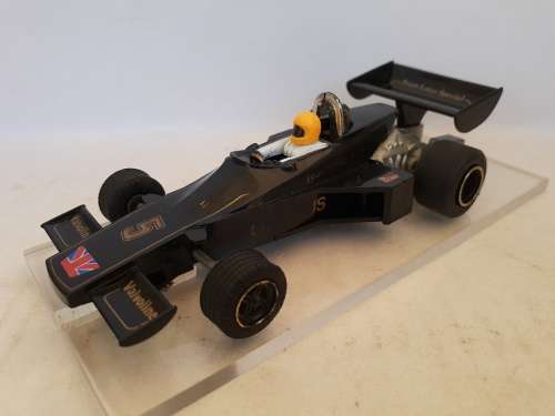 Scalextric C126 Lotus 77 JPS F1