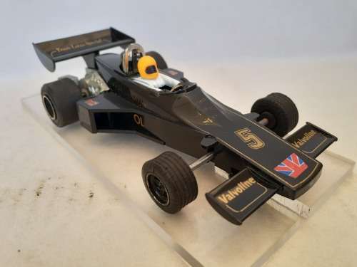 Scalextric C126 Lotus 77 JPS F1