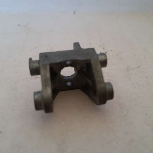 Scalextric Axle Carriers (Fits Blue Can Motors)