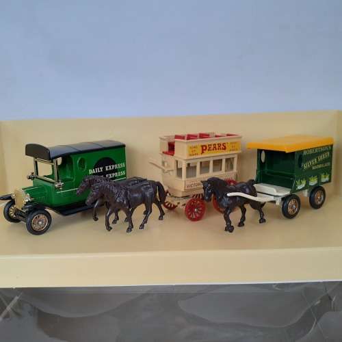 Models of Days Gone by Lledo 1984 Collectors Pack Mint Boxed