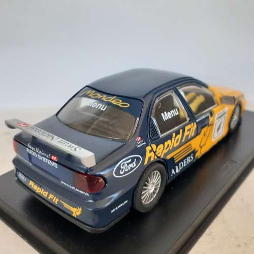 Scalextric C2172 Ford Mondeo Rapid Fit Boxed