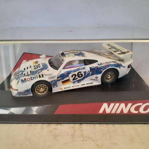 Ninco Porsche GT1 No.26 Mobil Boxed