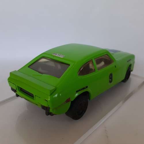 Scalextric C117 Ford Capri 3L