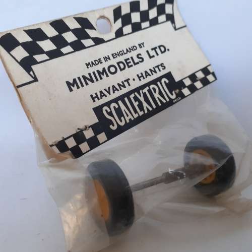 Scalextric W4 Front Axle Assembly for C54 and C63 Lotus cars