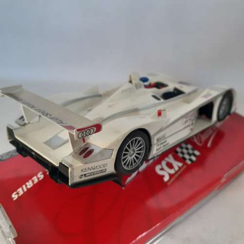 SCX Audi R8 LMP 24hour Le Mans 2002 Boxed
