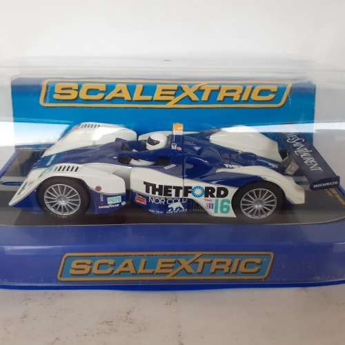 Scalextric C2483 MG Lola LMP Thetford Boxed