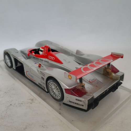 YEAR END STOCK CLEARANCE SALE! SCX Audi R8 Le Mans 2000