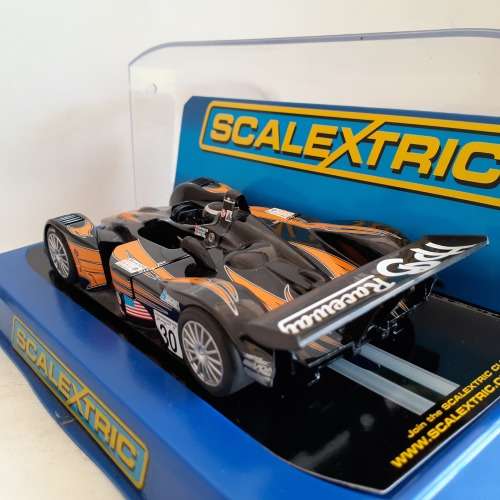 Scalextric C2367 MG Lola Le Mans 2002 Boxed