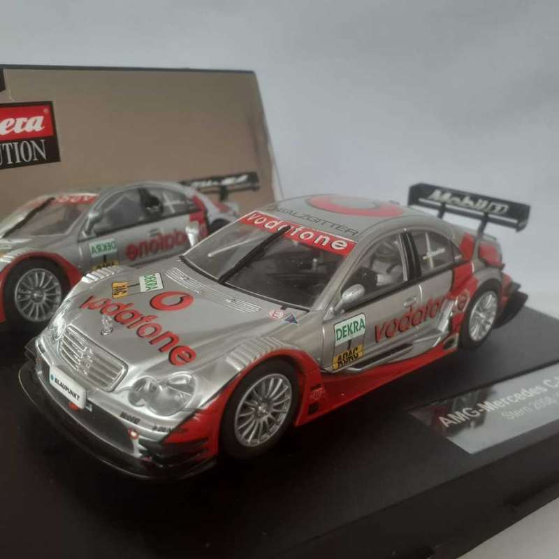 Carrera Evolution 25747 Mercedes C-Klasse DTM Vodafone Boxed