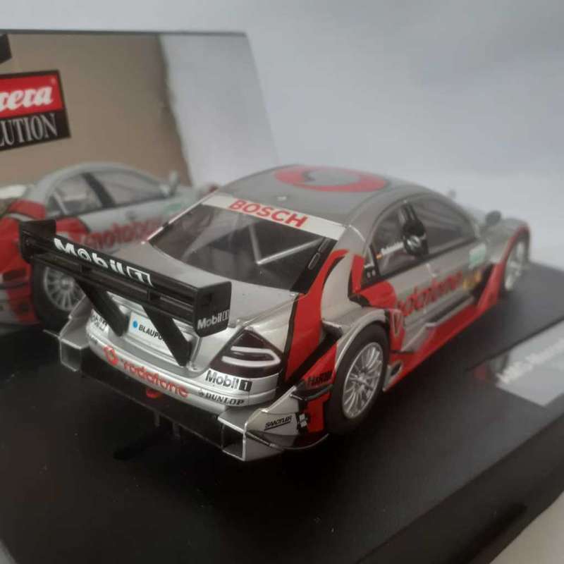 Carrera Evolution 25747 Mercedes C-Klasse DTM Vodafone Boxed