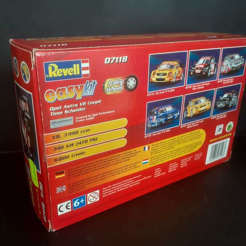 Revell Easy Kit 7118 Opel Astra V8 CoupeTimo Scheider Mint Boxed