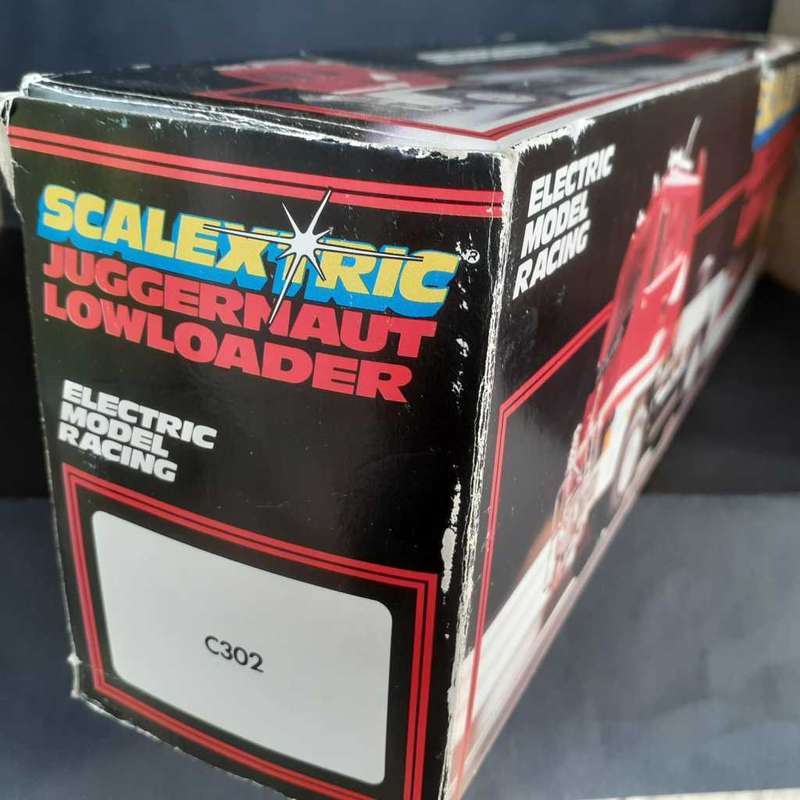 Scalextric C302 Juggernaut Lowloader Boxed