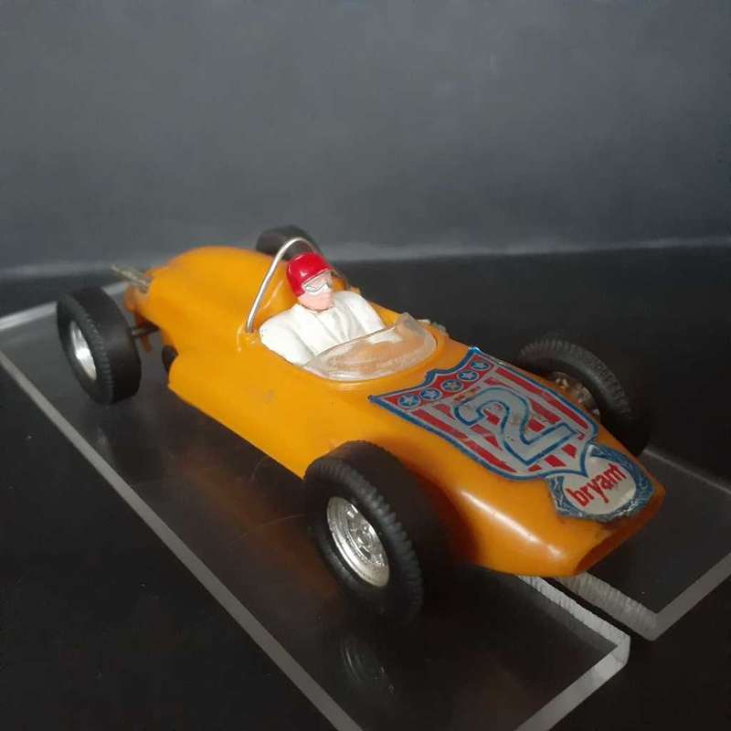 Scalextric Tri-ang C80 Offenhauser Rear Engine Made in Hong Kong