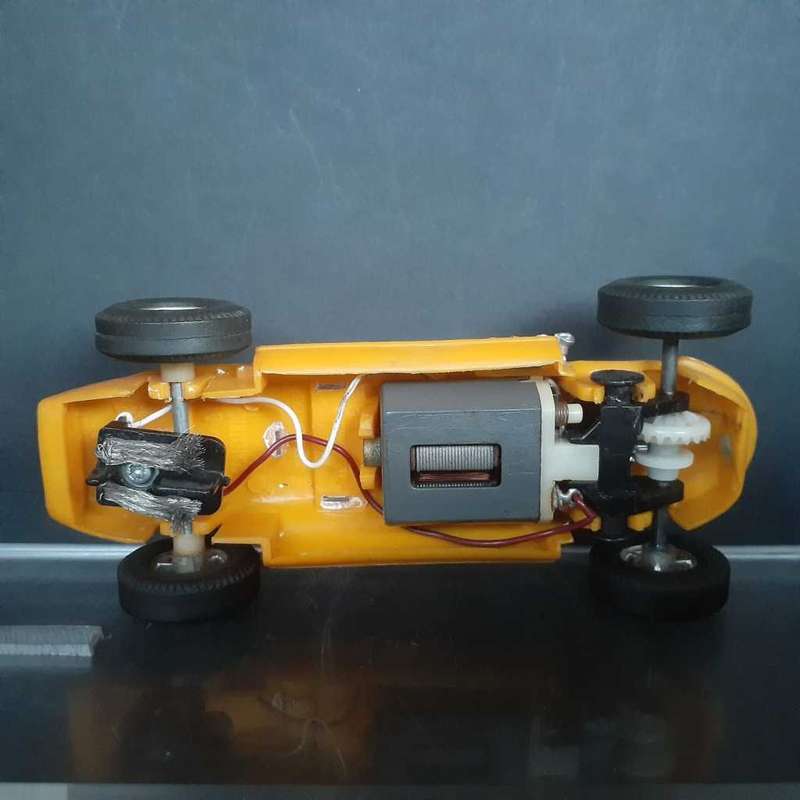 Scalextric Tri-ang C80 Offenhauser Rear Engine Made in Hong Kong