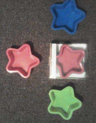 NOW AT A REDUCED PRICE. STAR SHAPED SILICONE JELLY AND CAKE MOULDS. SET OF 12.