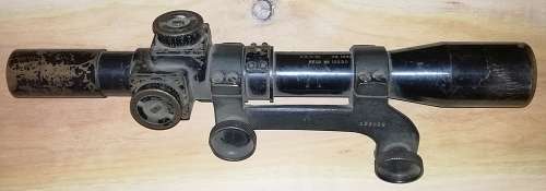 WW II RIFLE SCOPE STAMPED HBM & CO. NO.32 MK II with MOUNTING BRACKET.