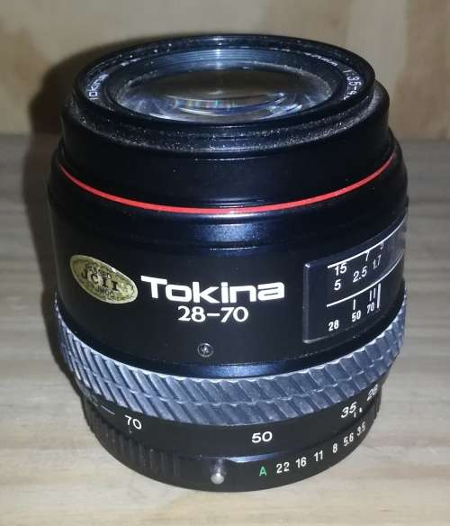 Tokina AF SD 28-70mm f/3.5-4.5 Zoom Lens for Pentax AF and K/A Mount