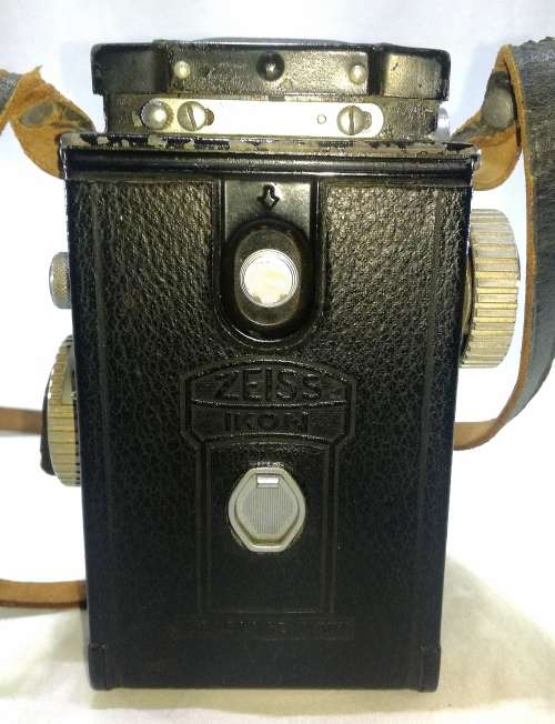 Zeiss Ikon, Ikoflex Film Box Camera