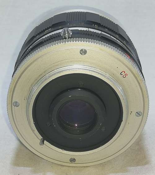 Sun 28mm f28 Auto Wide Angle Lens for M42 Screw with Caps. Working Condition