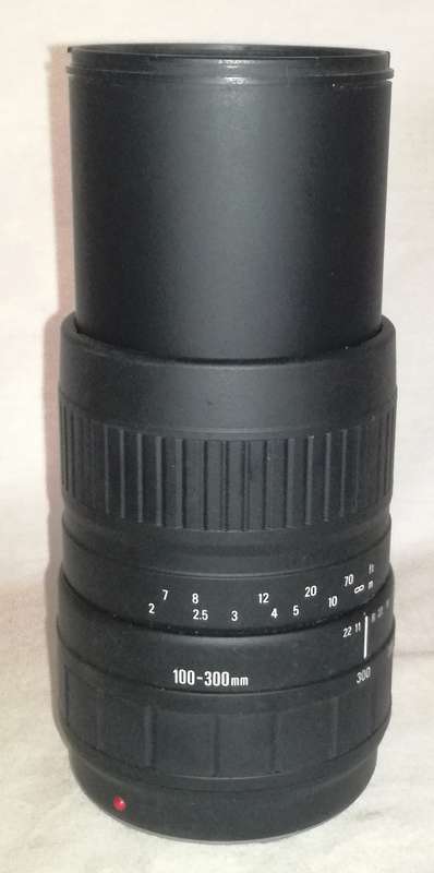 Sigma Zoom 100 - 300mm. 4,5 - 6,7. Minolta A Mount. Read description