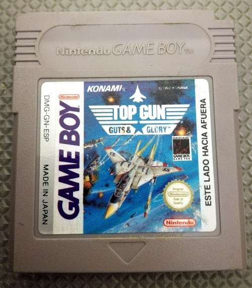 Original Nintendo GameBoy Bundle. Console with 5 Games
