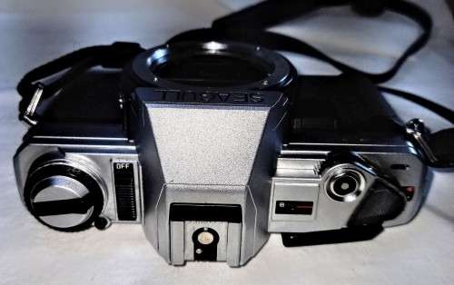 Seagull DF - 300 Camera Body only.  Read Description