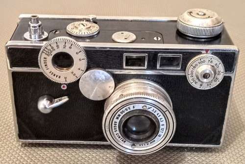 Vintage C2 Argus Cintar `The Brick` 35mm Film Camera in Working Condition