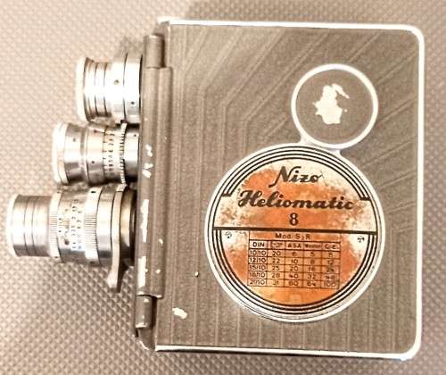 Vintage Nizo Heliomatic 2x8mm Model S2R Cine Camera West Germany in working condition